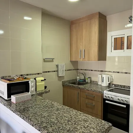 Minerva 211 - 24h Reception - 1 Bedroom بينالماذينا